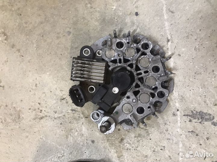 23100EN000 Генератор на запчасти Nissan X-Trail T3