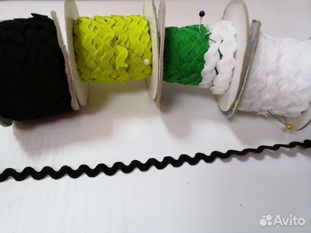 Тесьма вьюнчик. Лента атлас 50мм