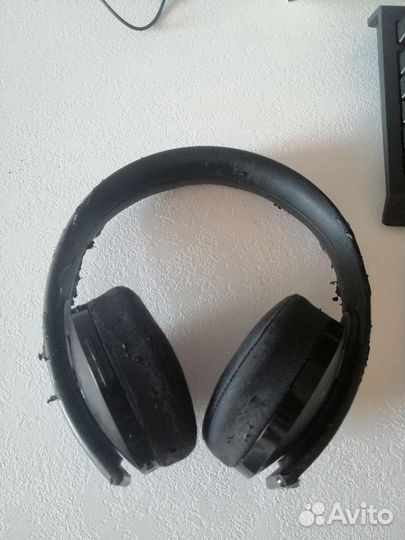 Беспроводные наушники Sony