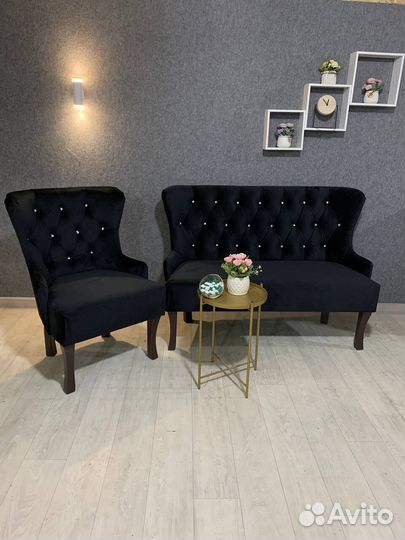 Кресло в велюре