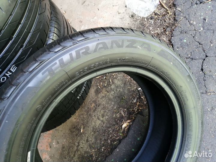 Bridgestone Turanza T001 205/55 R16