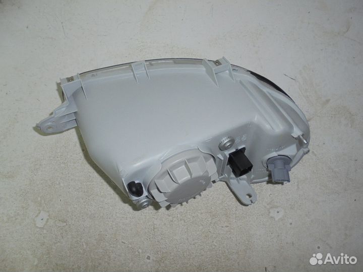 Фара Chevrolet Lanos 2002-2009