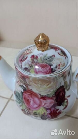 Набор: конфетницы, блюдечки, чайник Lefard роза