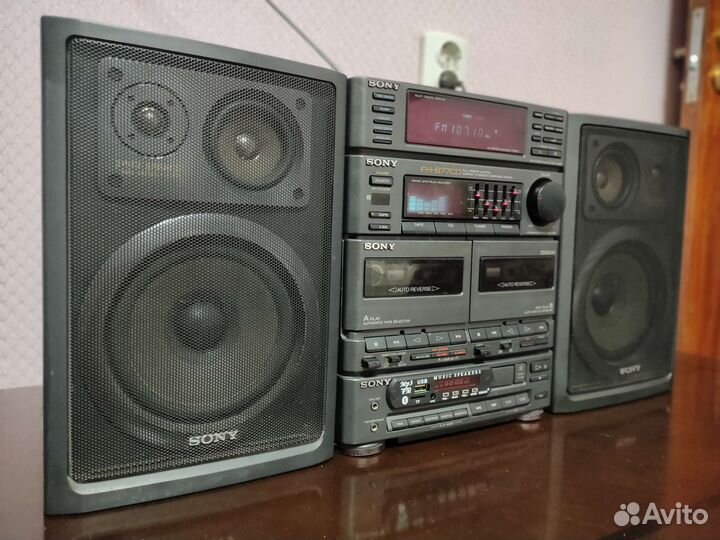 Музыкальный центр sony