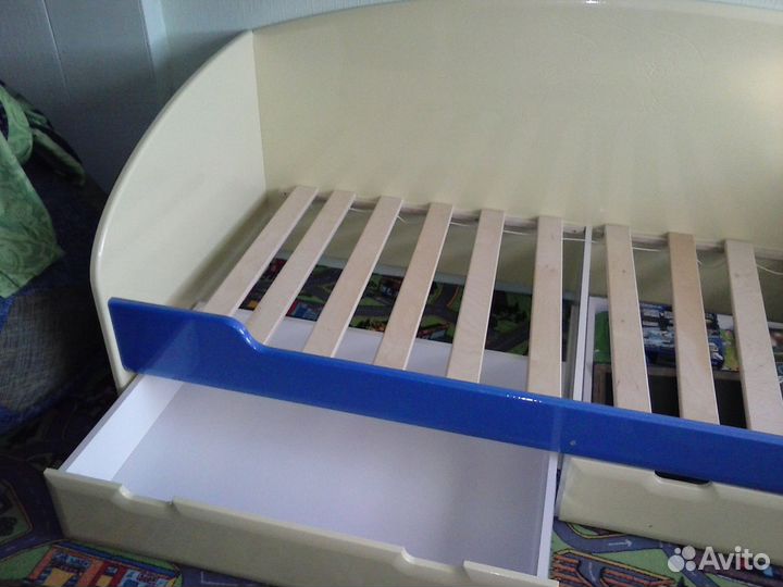 Кровать детская