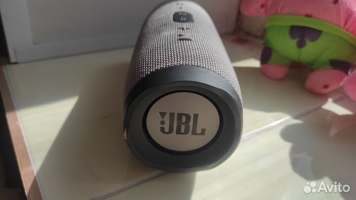 Колонка JBL charge 3