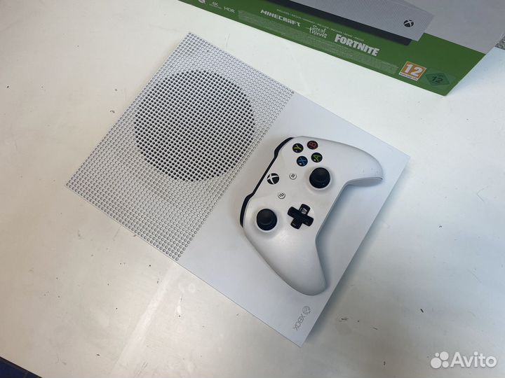Xbox one S all digital 1tb