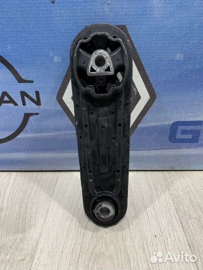 Опора двигателя двс Кронштейн Renault logan