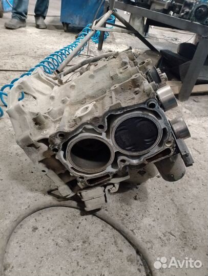 Блок двигателя subaru