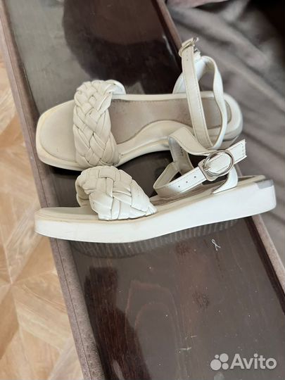 Босоножки для девочки