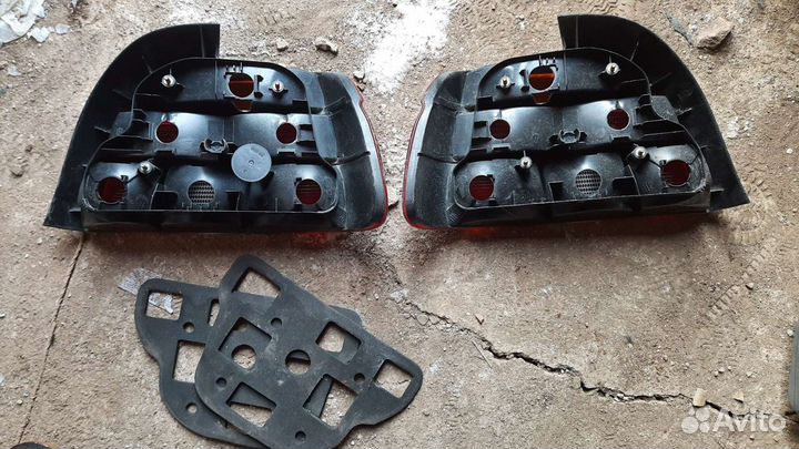 Задние фонари BMW e39
