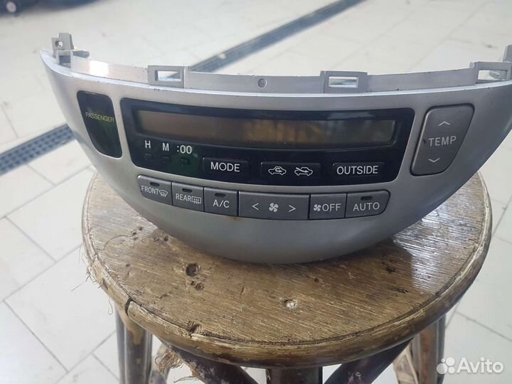 Панель переключения кондиционера тоета превия 2