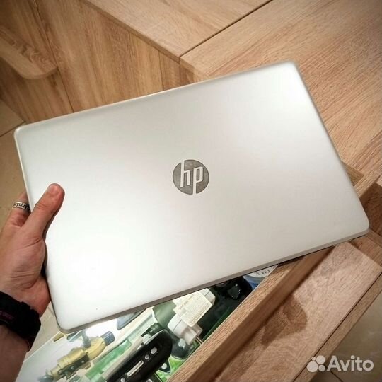 Ноутбук HP 15-RA029UR (Intel i5)