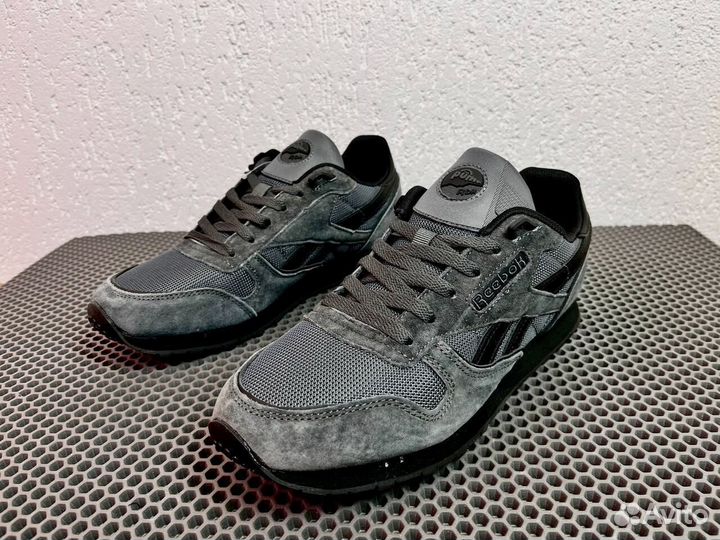 Кроссовки Reebok