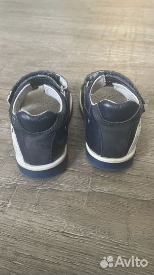 Сандалии для мальчика 22 размер