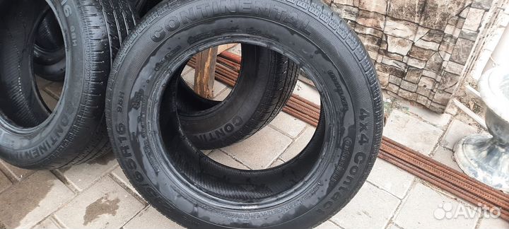 Continental Conti4x4Contact 215/65 R16