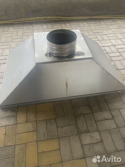 Зонт вытяжной