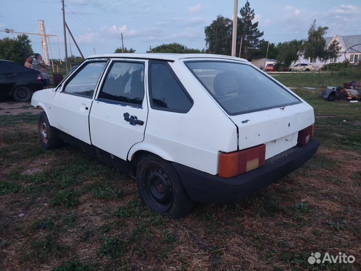 ВАЗ 2109 1.5 МТ, 1993, 100 000 км