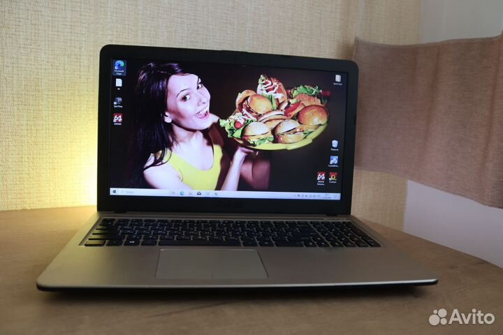 Ноутбук asus 4 ядра,4gb,gt110mx,ssd 250,game