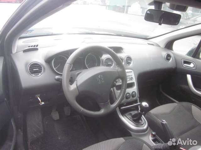 Запчасти на peugeot 308