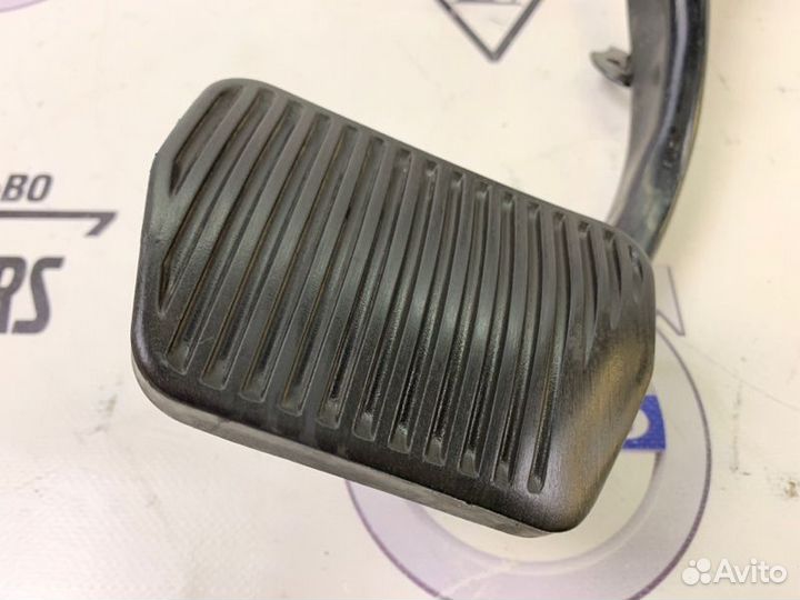 Педаль тормоза Volvo S60 V70 2001-2009