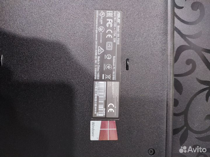 Ноутбук asus