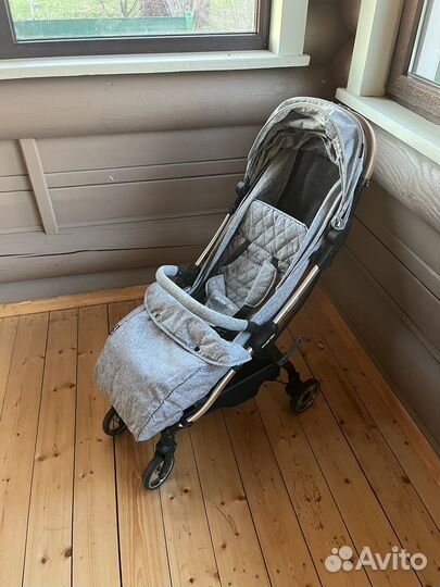 Коляска прогулочная Everflo Sky