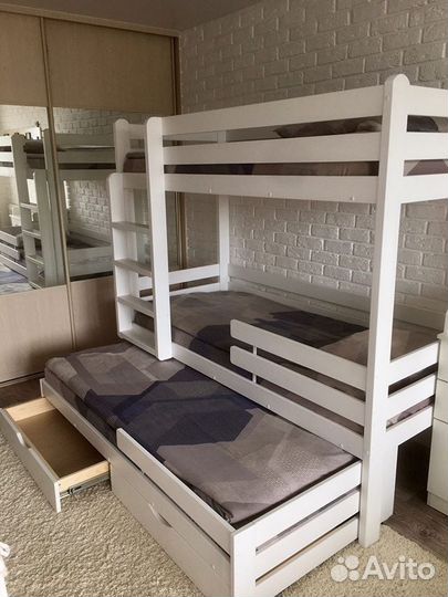 Детская 2х ярусная кровать Новая