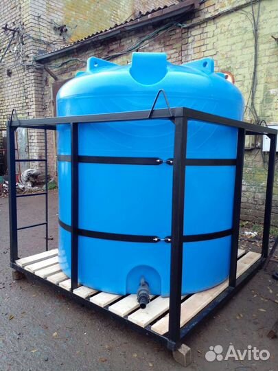 Емкость пластиковая