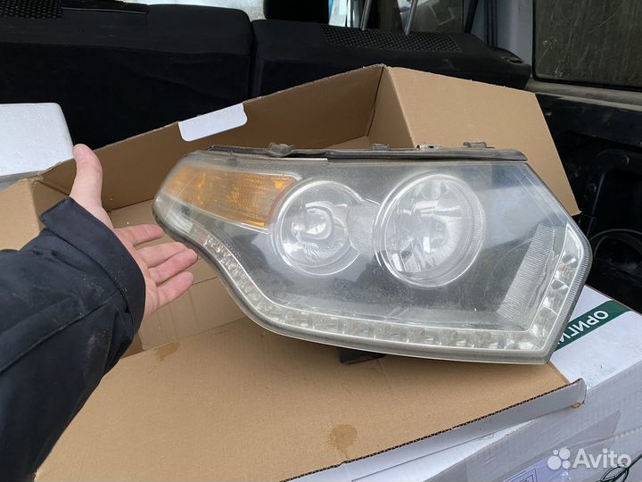Фары УАЗ Патриот б/у