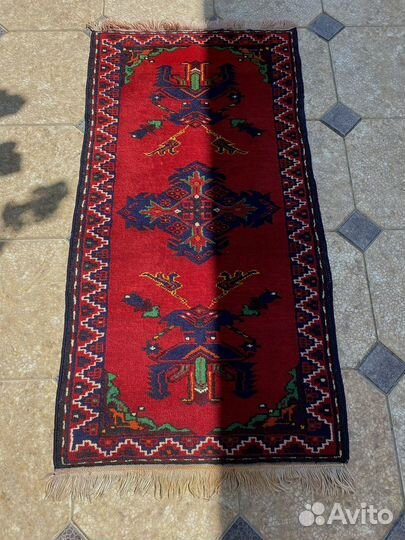 Старинный ковер ручной работы