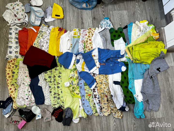 Большой пакет/пакетом вещей на мальчика 0-6 m