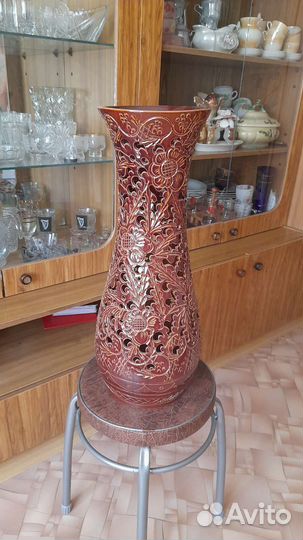 Керамическая ваза