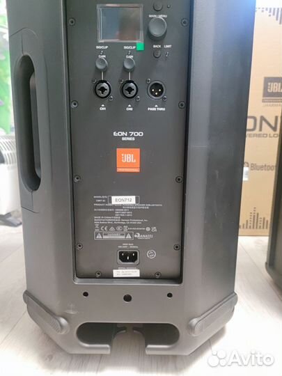 Активные колонки jbl 2 шт со стойками