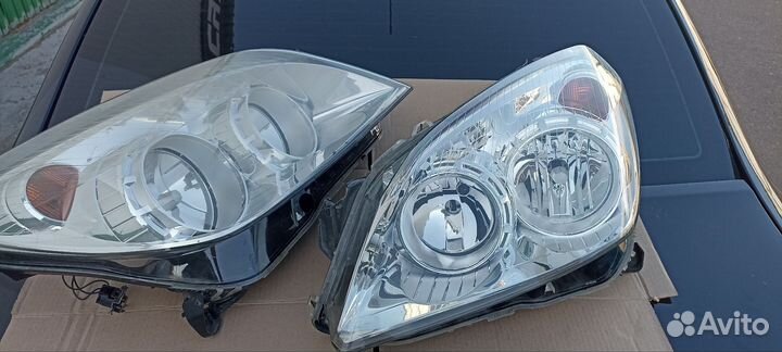 Передние фары Опель астра h