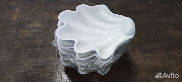 Блюдо ракушка Wilmax 23.5х22