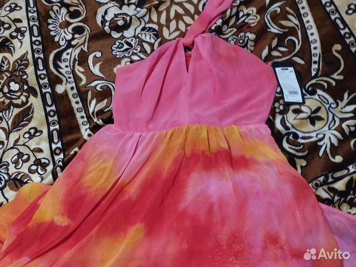 Вечернее платье