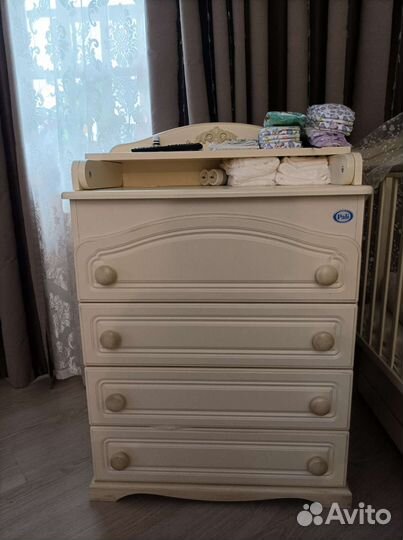 Детская кроватка и комод италия Pali