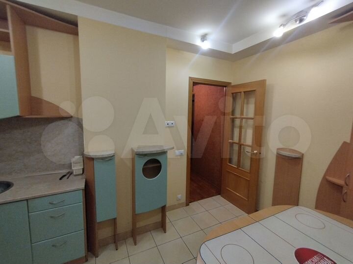 2-к. квартира, 54 м², 4/16 эт.