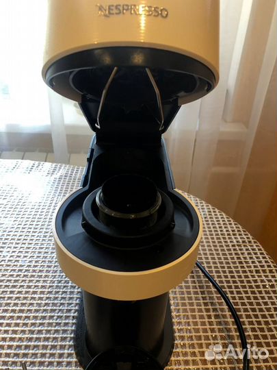 Кофемашина Delonghi Nespresso Vertuo Next