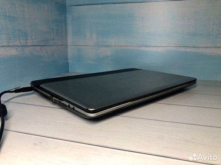 Мощный Samsung/4 ядра/4+500/Radeon/Гарантия