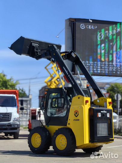 Мини-погрузчик Lonking CDM308, 2024