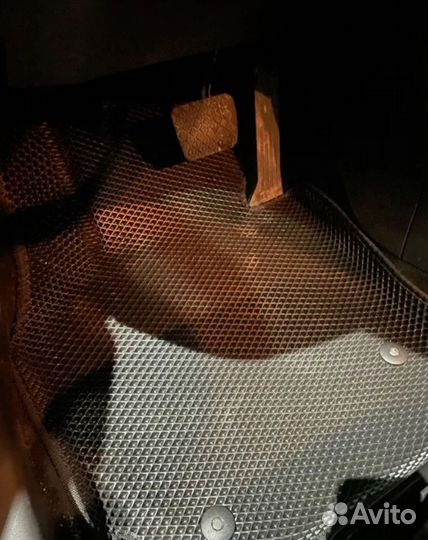 Автоковрики EVA Volkswagen Transporter T6 Ева