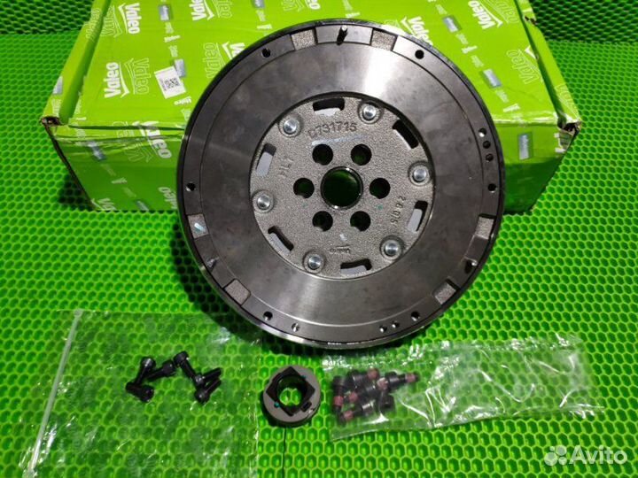 Комплект сцепления маховик Citroen Peugeot Fiat