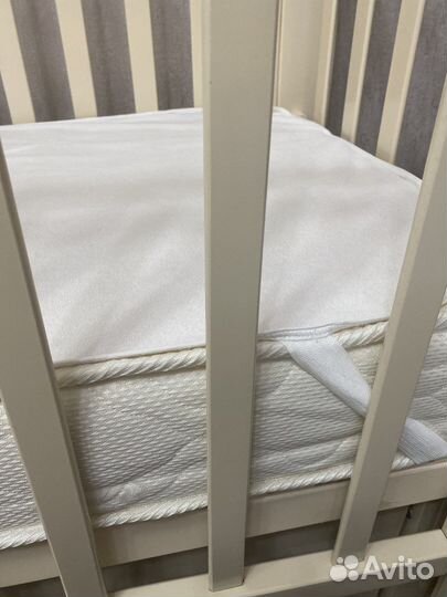 Кровать детская,Комод,постельное