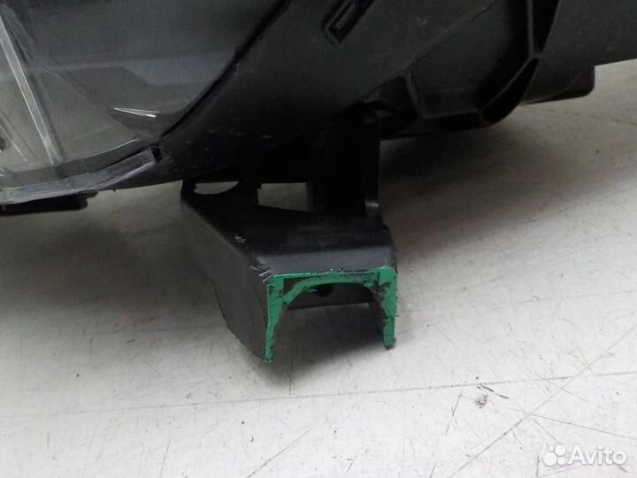 Фара левая Hyundai Solaris