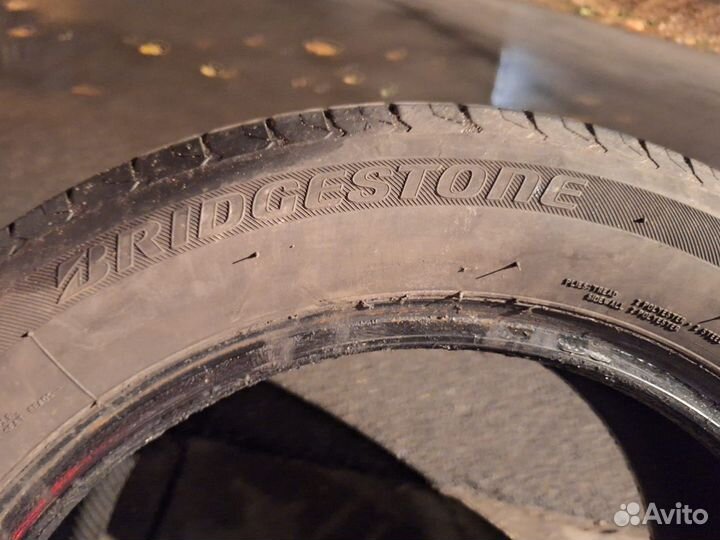 Bridgestone Turanza T001 205/55 R16