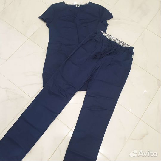 Продам медецинский костюм