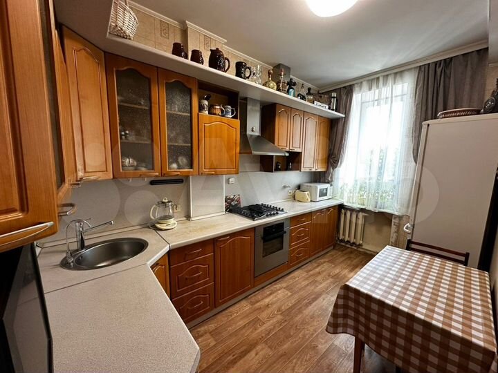 4-к. квартира, 85 м², 3/4 эт.