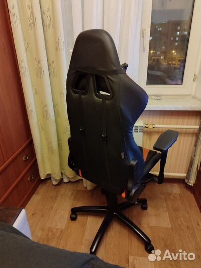 Игровое кресло для компьютера